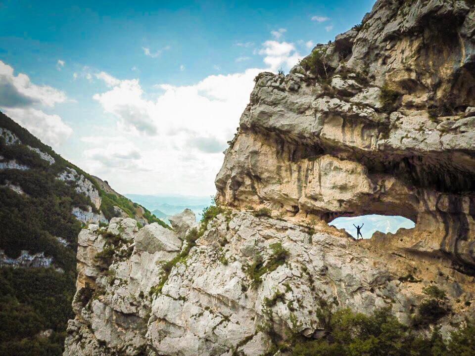Hotel Ristorante Montenerone Apecchio Dış mekan fotoğraf