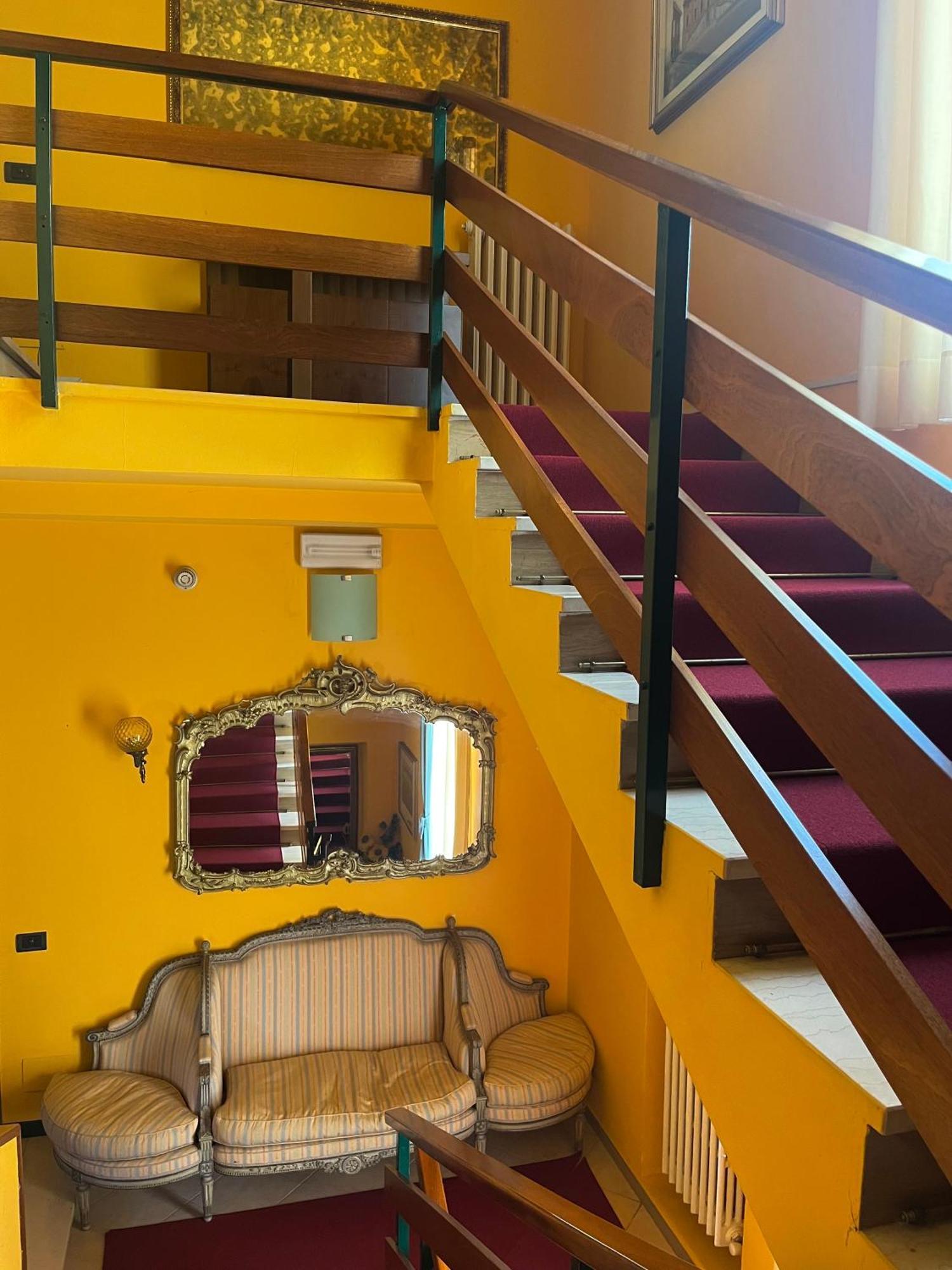 Hotel Ristorante Montenerone Apecchio Dış mekan fotoğraf